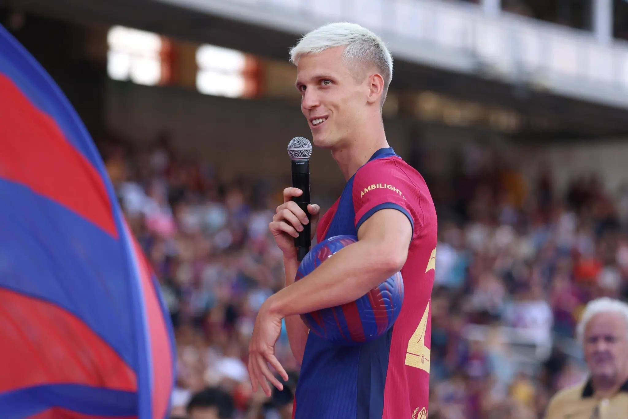 九游体育直播-巴萨青训培养新秀，球迷对其前景抱有期待