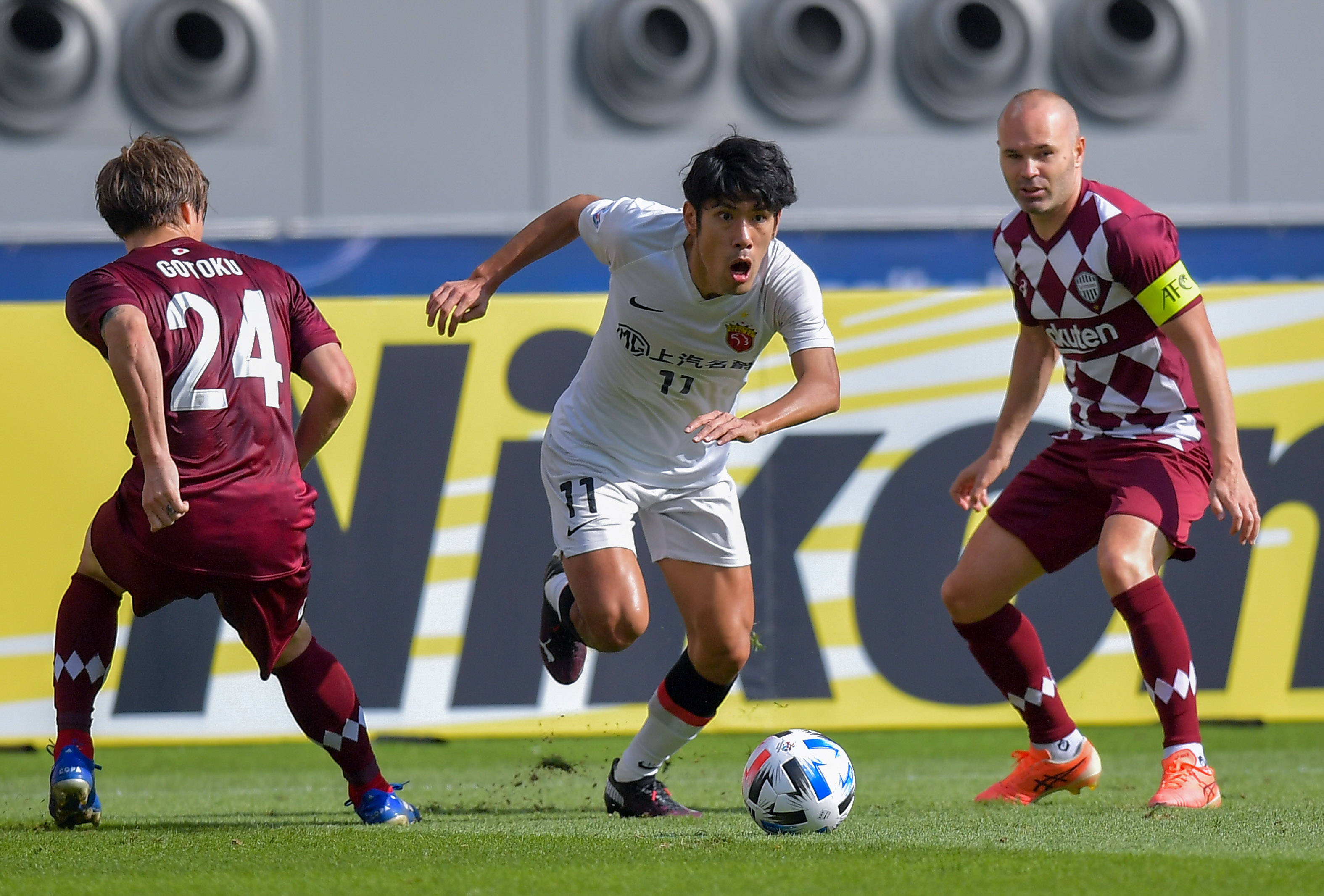 9you娱乐-球队士气高昂准备展开新一轮比赛