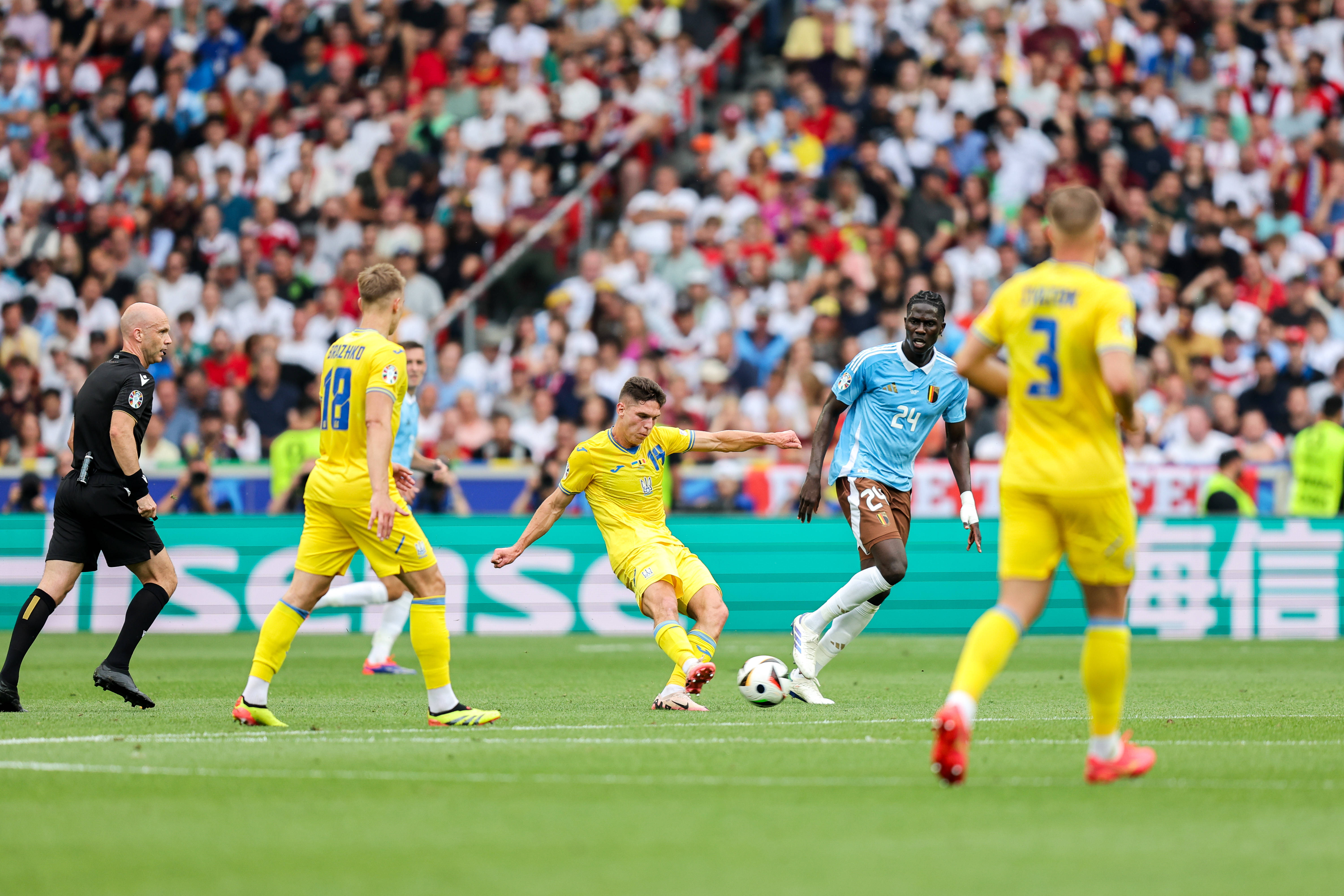 比利时战胜克罗地亚,顺利晋级欧洲杯半决赛 比利时战胜克罗地亚,顺利晋级欧洲杯半决赛