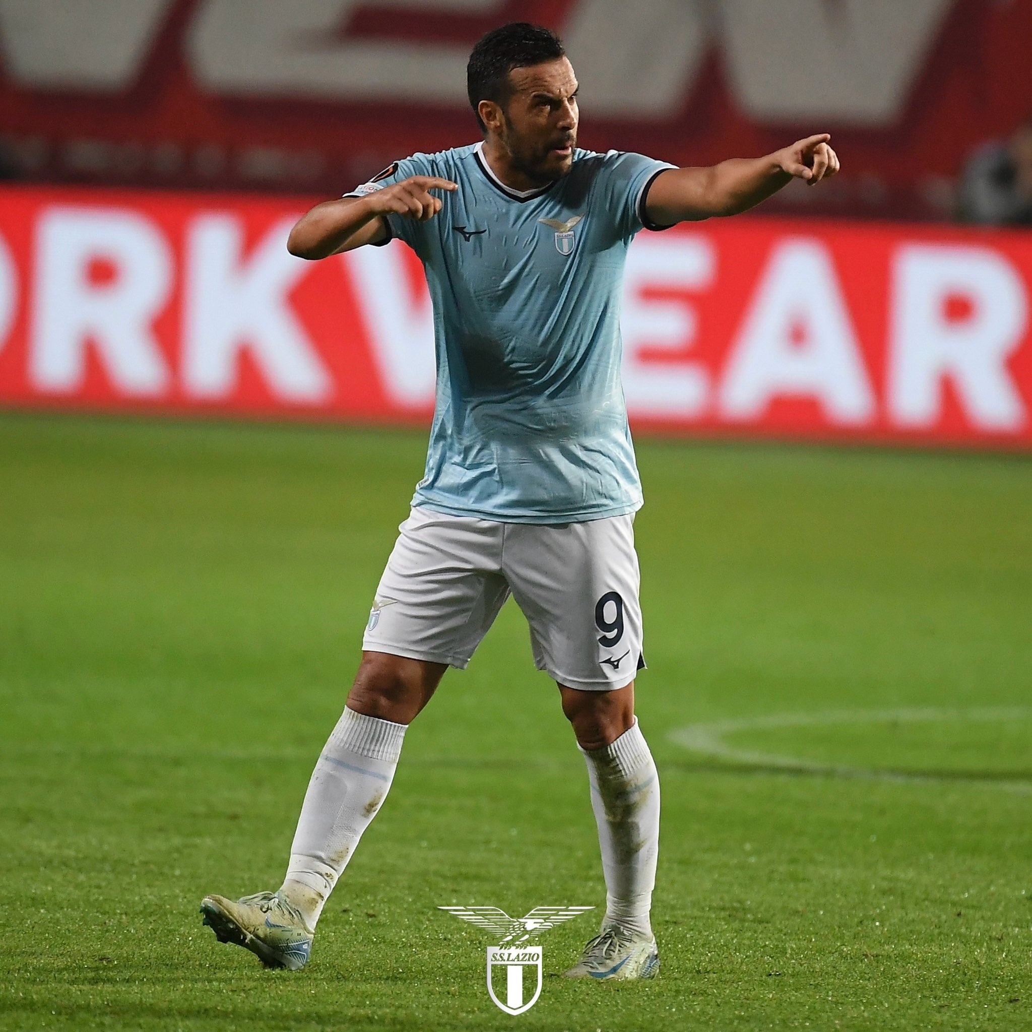 关于拉齐奥主帅信心十足,力争冲击欧冠席位的信息 关于拉齐奥主帅信心十足,力争冲击欧冠席位的信息