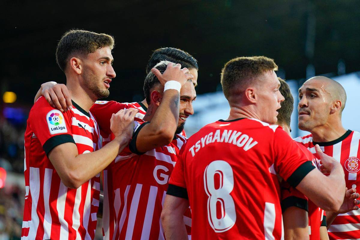 关于奥萨苏纳主场逆袭,赢得惊险胜利的信息 关于奥萨苏纳主场逆袭,赢得惊险胜利的信息