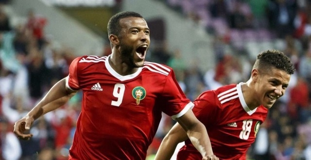 包含爱尔兰国脚在英冠正赛进球,助球队逆袭跻身前列的词条 包含爱尔兰国脚在英冠正赛进球,助球队逆袭跻身前列的词条