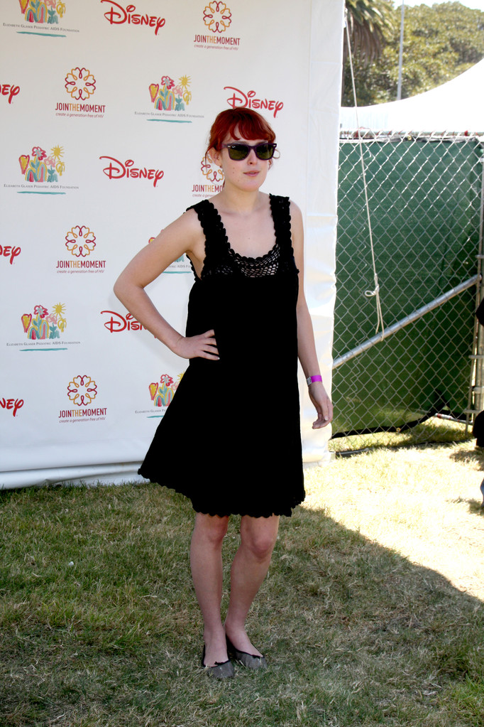 九游娱乐网页-关于荷兰弗鲁默尤脚部受伤无法坚持场上的信息