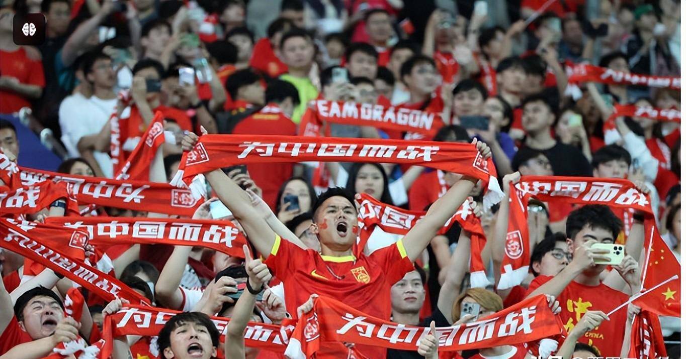 关于克罗地亚队球迷热情,争当赛场第人的信息 关于克罗地亚队球迷热情,争当赛场第人的信息