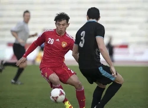 国足选手实力超群，领先赛场