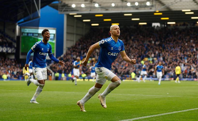 切尔西逆转埃弗顿,取得关键胜利 切尔西逆转埃弗顿,取得关键胜利