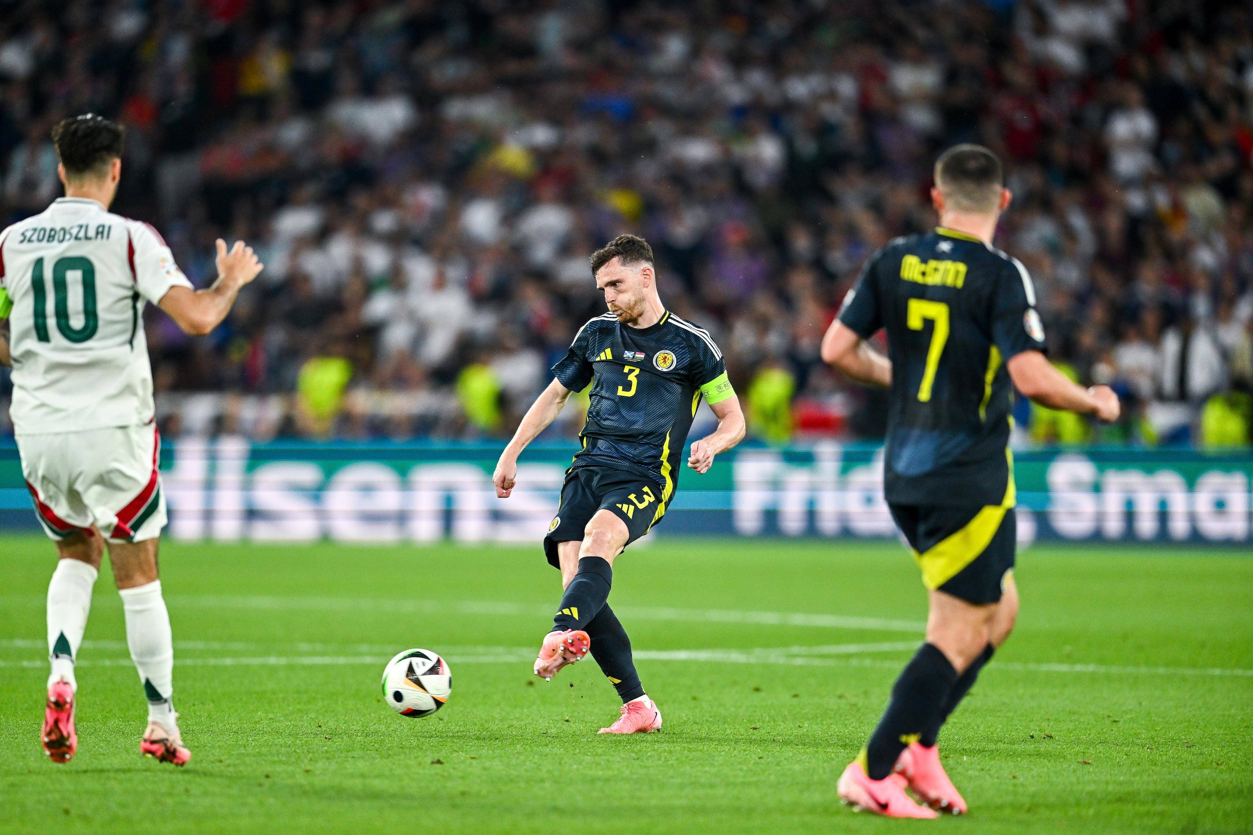 关于德国队欧预赛表现稳健，实力得到认可的信息