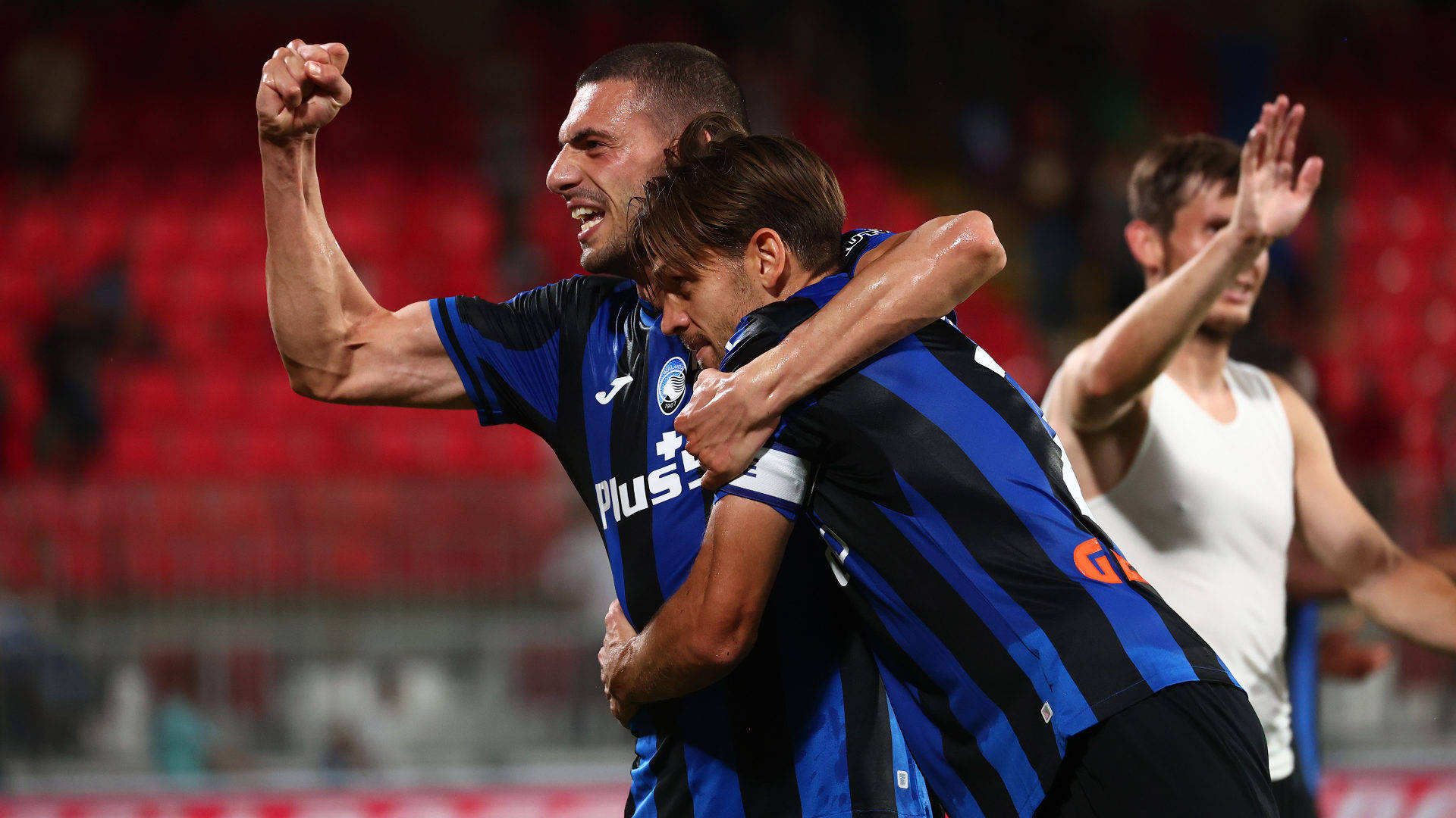 九游娱乐官方网站-阿特兰大在欧冠比赛中获得胜利