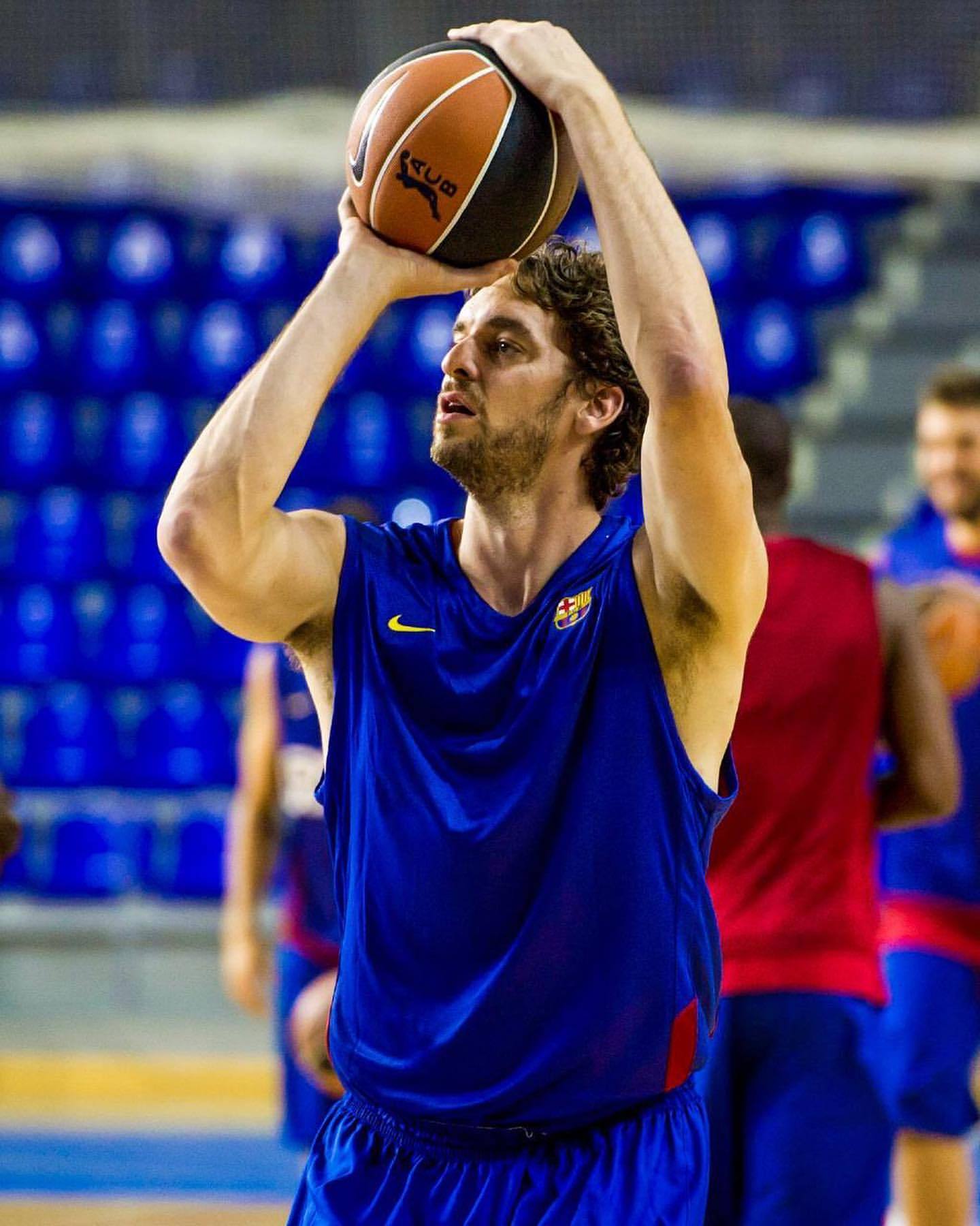 九游娱乐入口-关于宣告:篮球名将小加索尔将重回赛场的信息