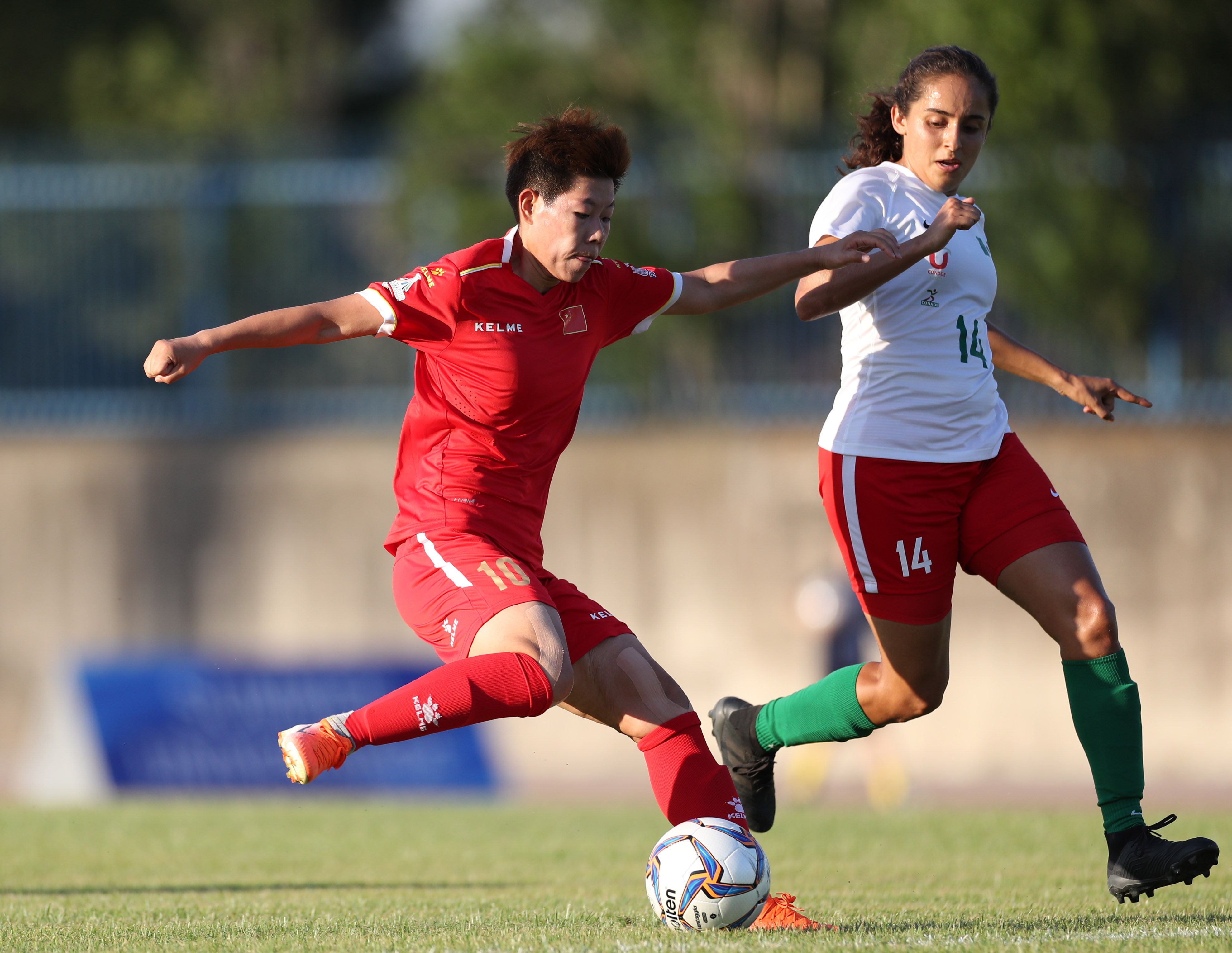 九游体育-墨西哥女足击败喀麦隆，迎来一场胜利