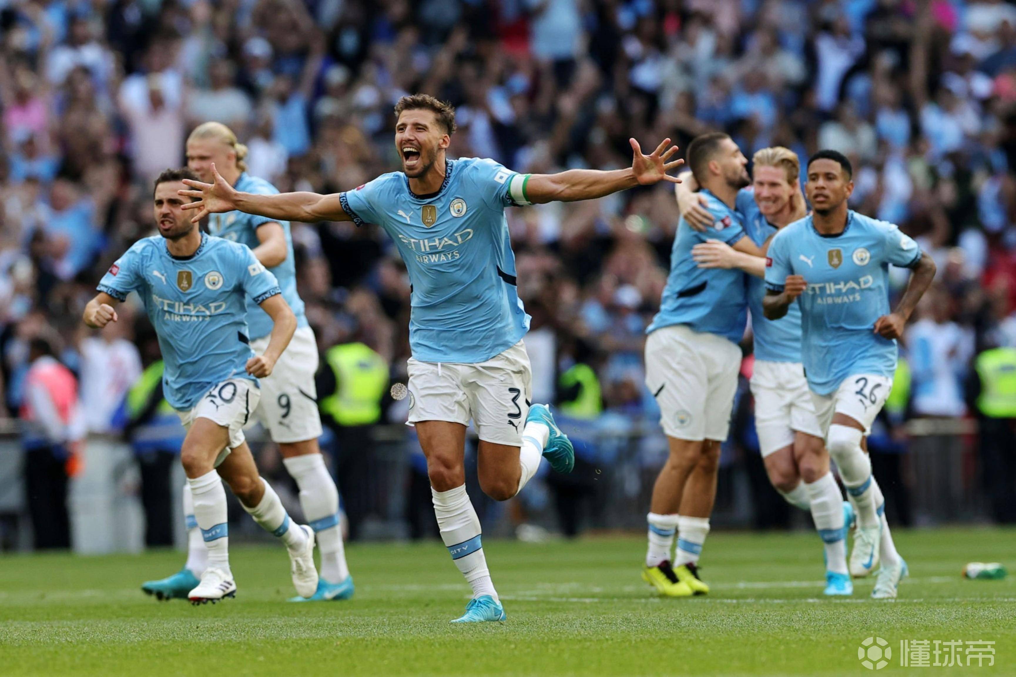 曼联客场不敌西汉姆联,积分领先缩小 曼联客场不敌西汉姆联,积分领先缩小