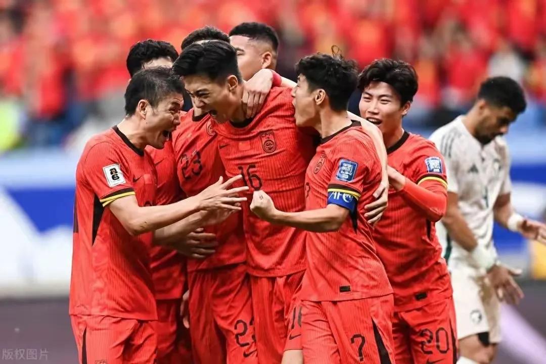 包含足球比赛独家花絮曝光,球迷关注的词条 包含足球比赛独家花絮曝光,球迷关注的词条