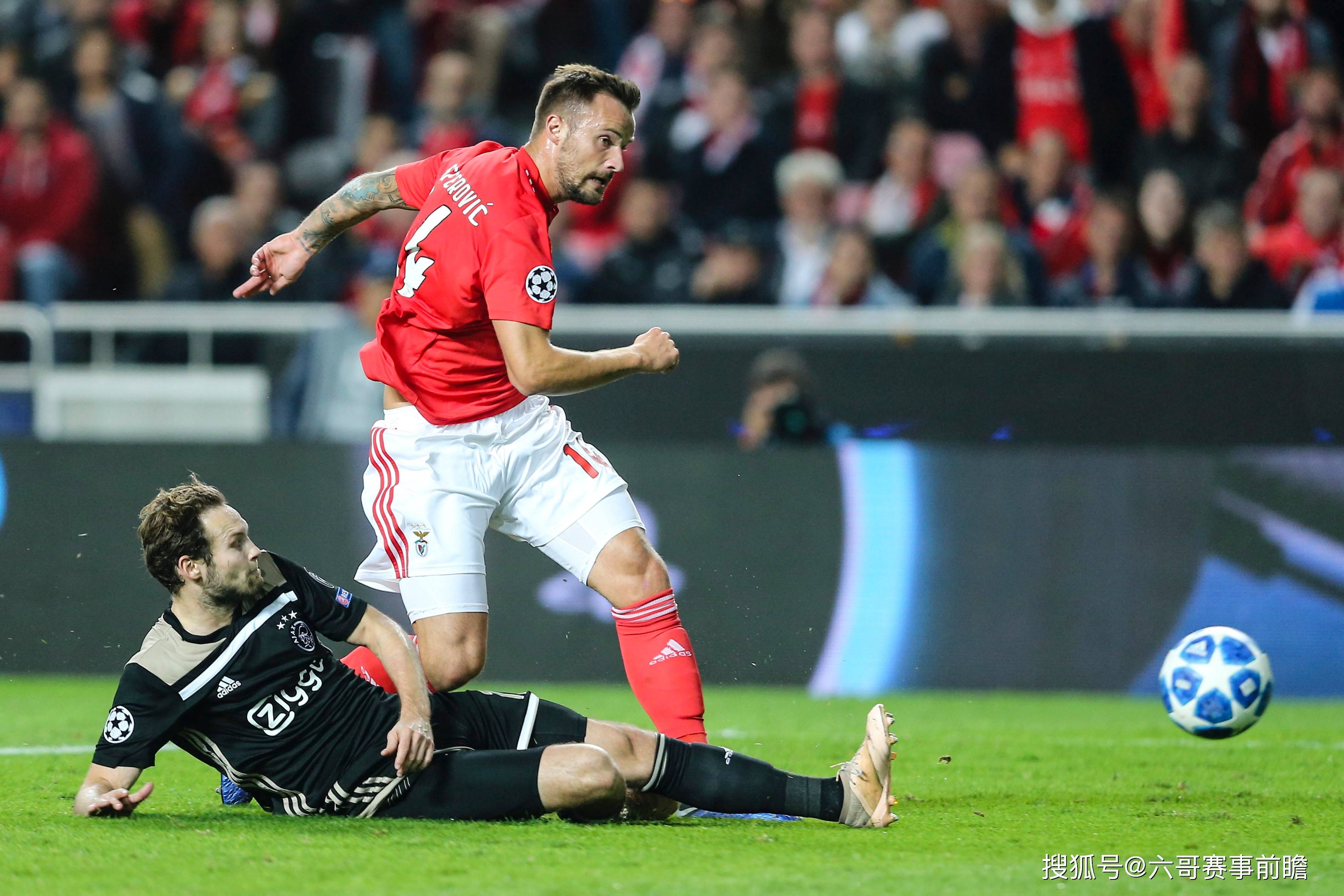 九游娱乐网站-包含里斯本竞技凭借两连胜追赶积分的词条