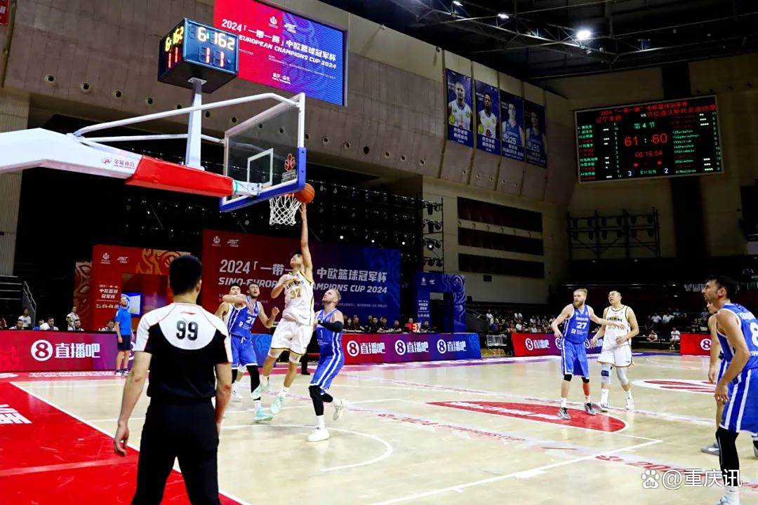 俄罗斯男子篮球团队赢得胜利 俄罗斯男子篮球团队赢得胜利