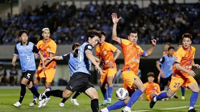 球员爆发进攻狂潮，助球队连胜