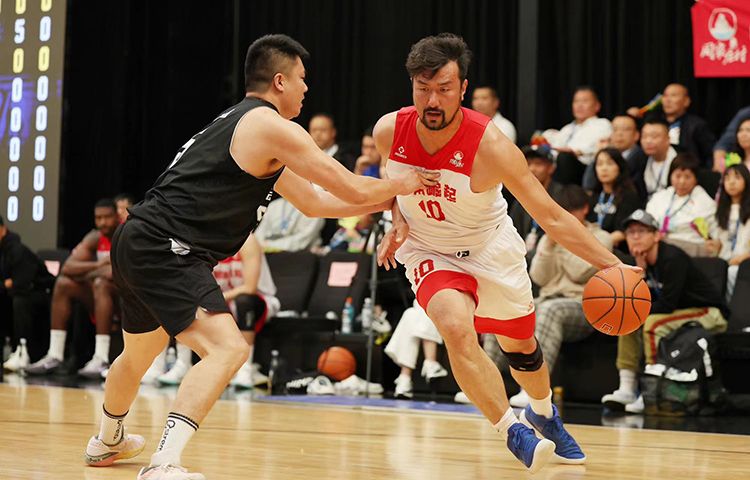 关于日本篮球联赛争夺:福冈雄鹰获得重要胜利的信息 关于日本篮球联赛争夺:福冈雄鹰获得重要胜利的信息