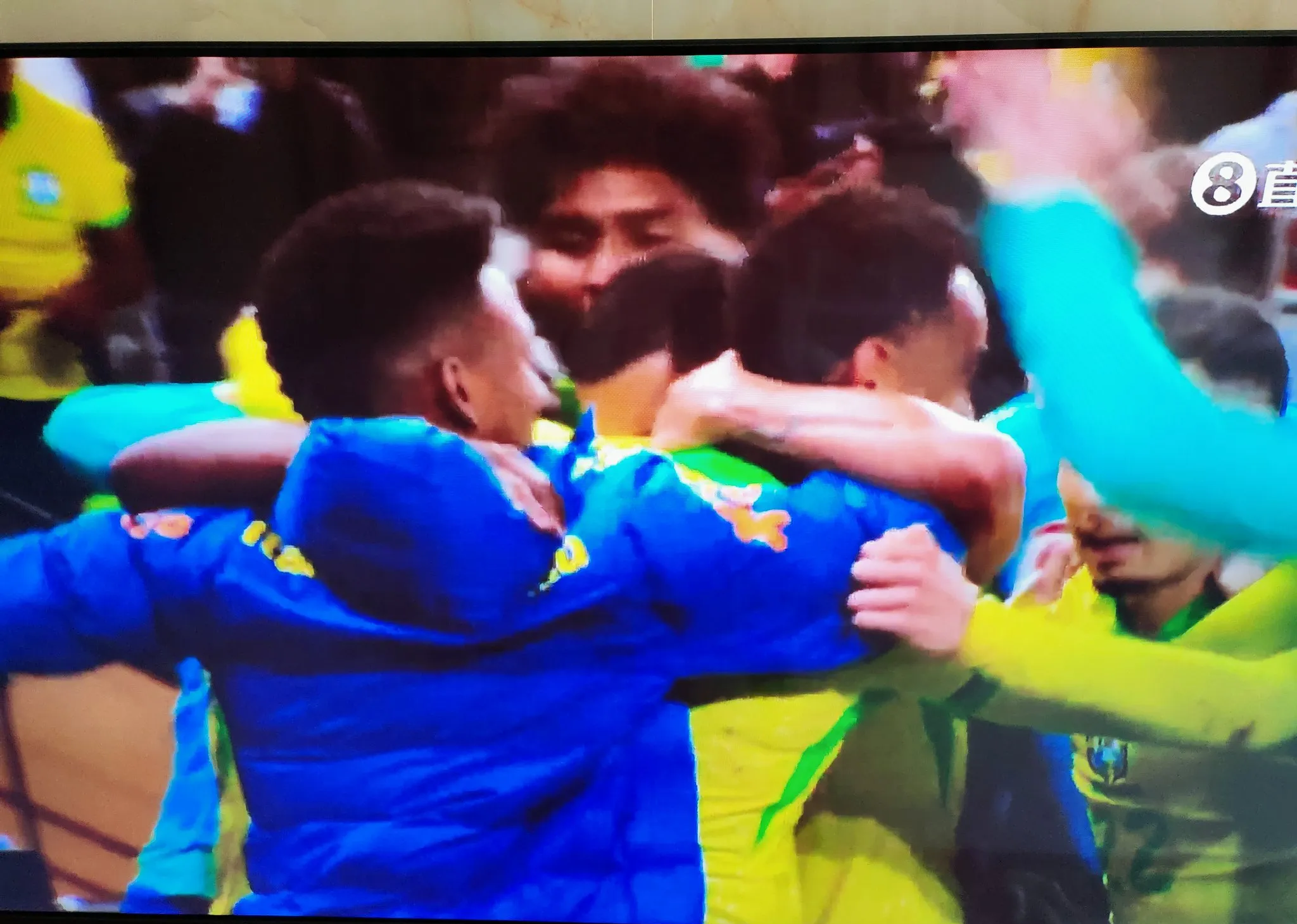 九游游戏-包含巴西队在国际足球赛中力压对手，获得胜利的词条