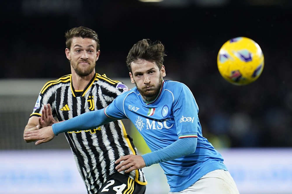 那不勒斯憾负对手,无缘晋级欧冠半决赛! 那不勒斯憾负对手,无缘晋级欧冠半决赛!