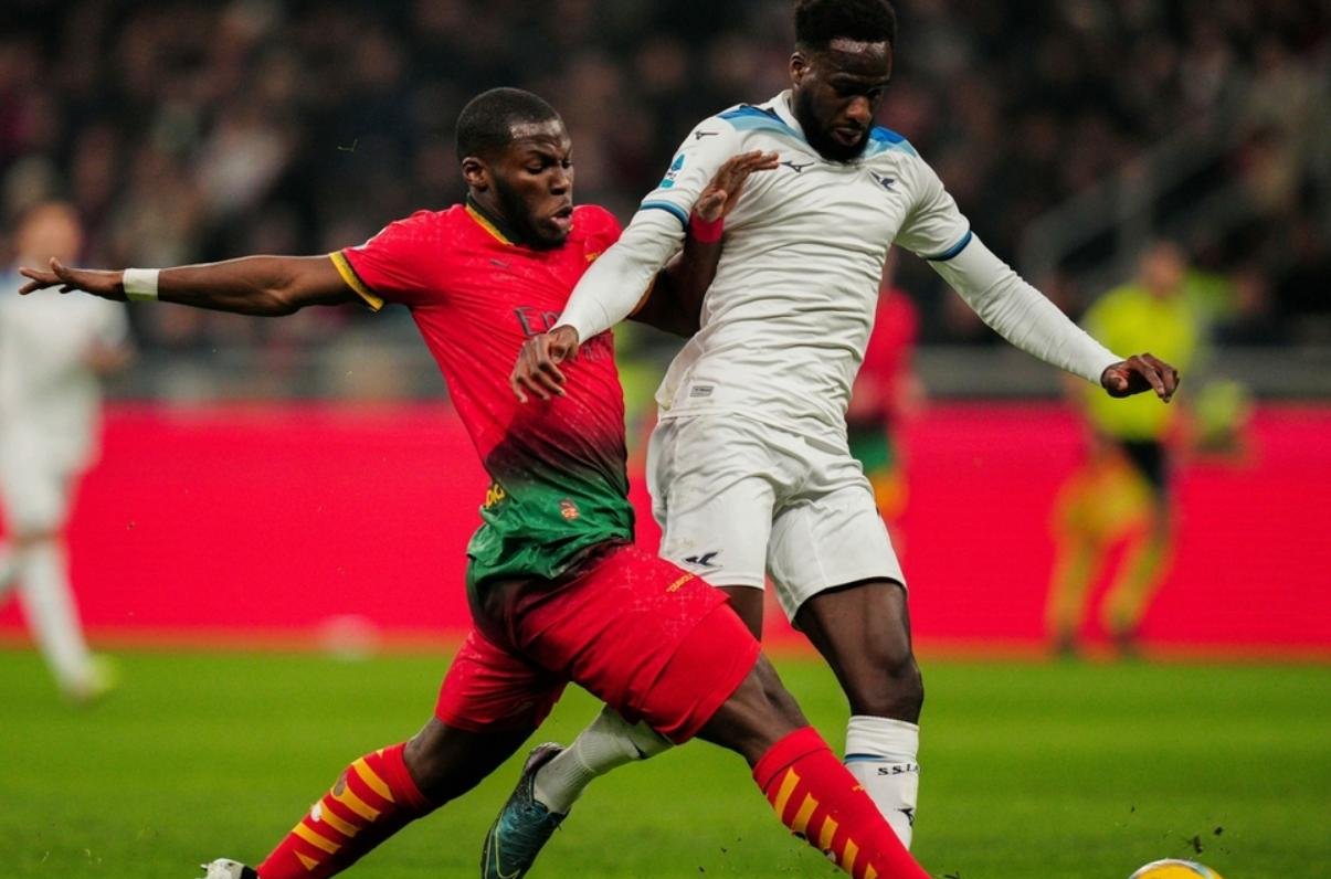 九游VIP-意式德比AC米兰迎战拉齐奥的激烈较量