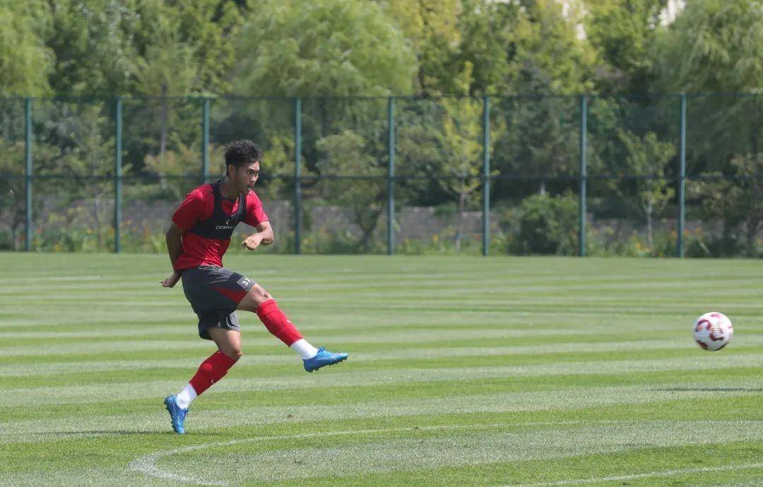 九游体育官方入口-长春亚泰主场全取三分，积极保级的简单介绍