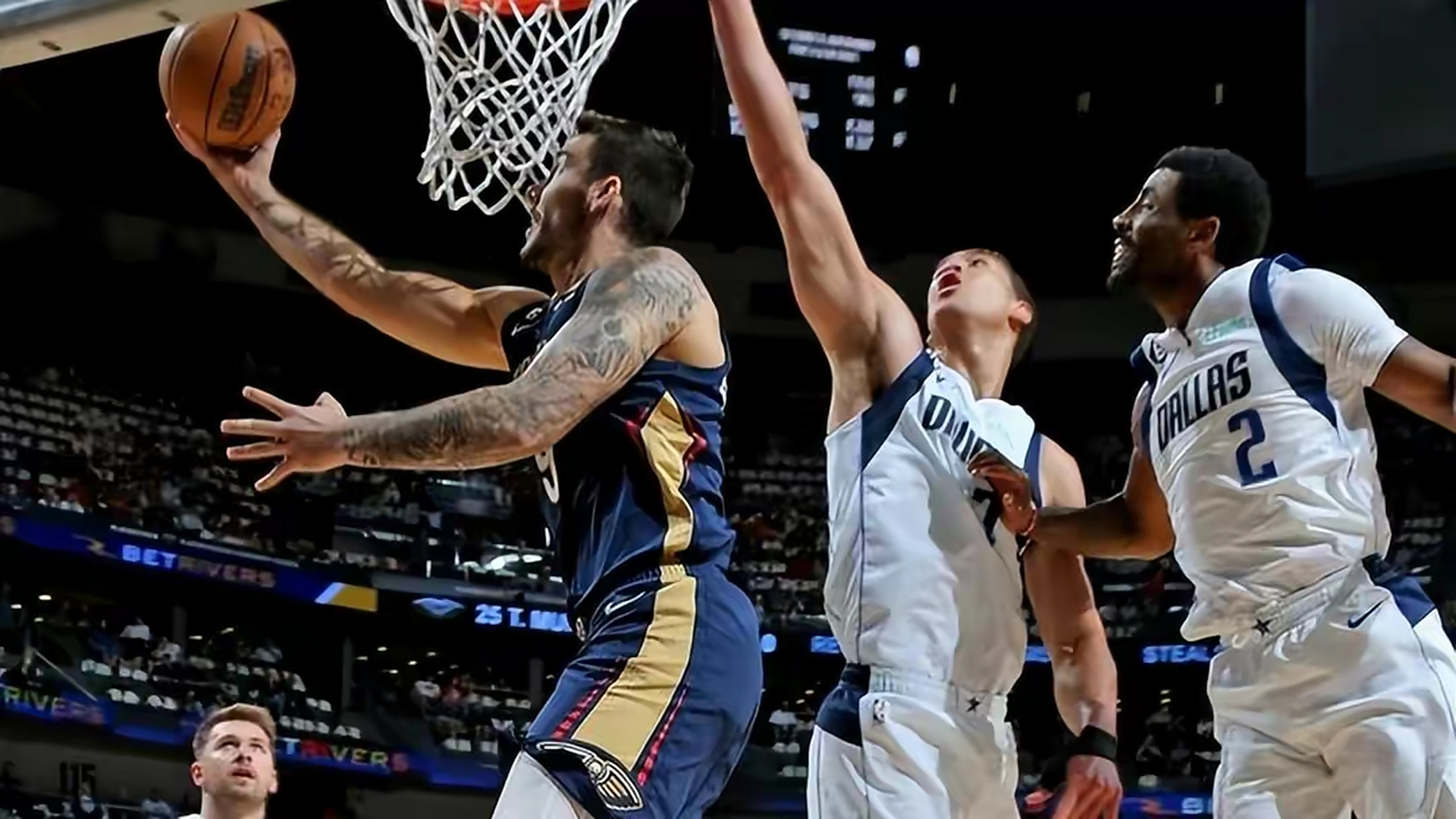 九游APP-独行侠击败鹈鹕，取得胜利！