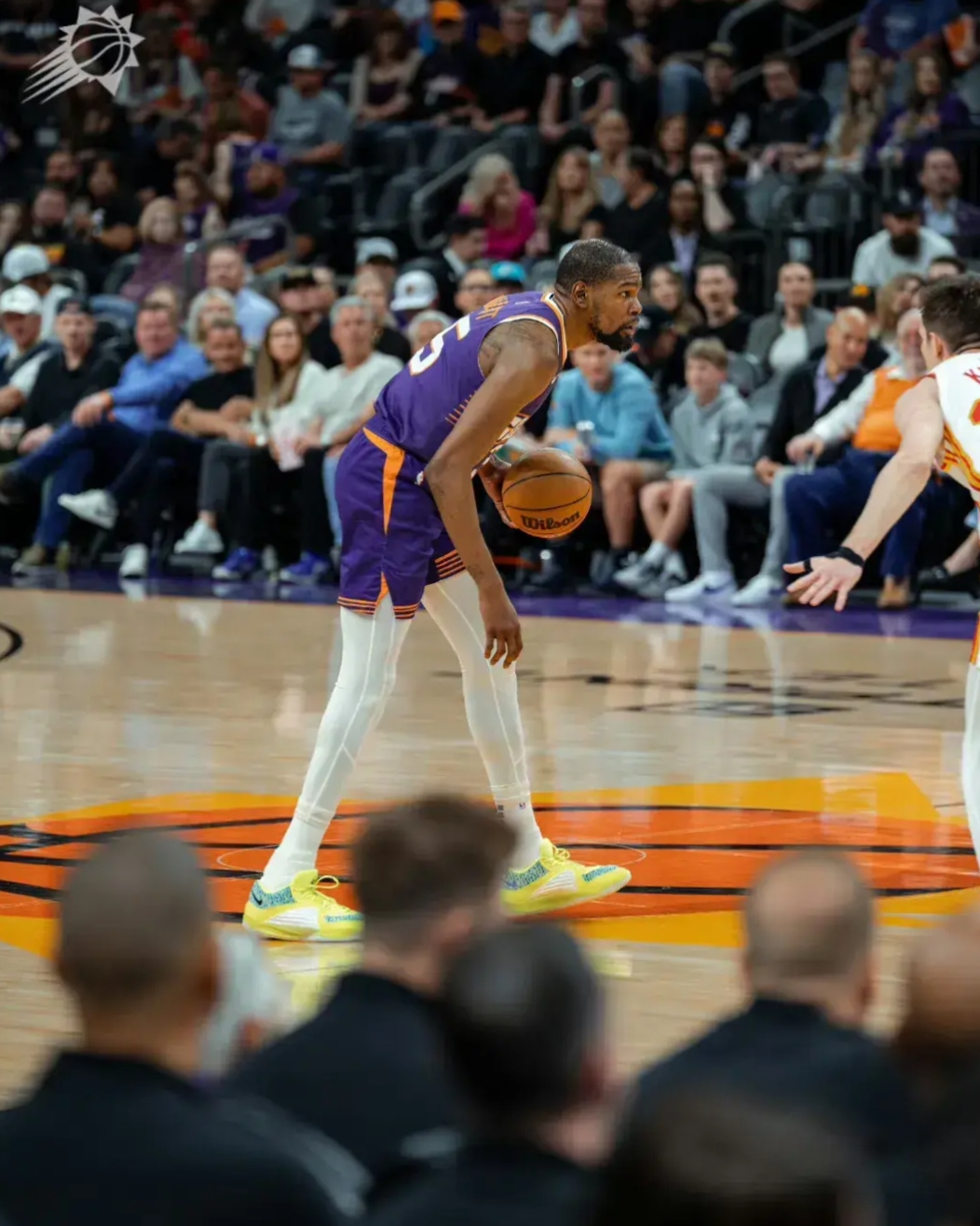 九游娱乐官方-鹈鹕不敌湖人，英格拉姆全场28+9篮板无力回天