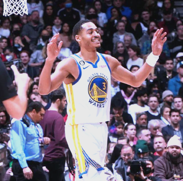 九游娱乐网站-勇士客场击败猛龙，继续领跑西部