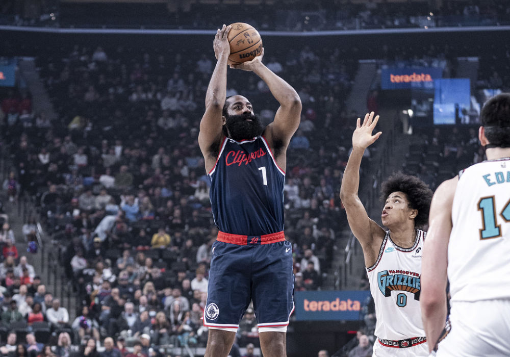 九游娱乐网站-湖人爆冷美国男篮，哈登统治全场