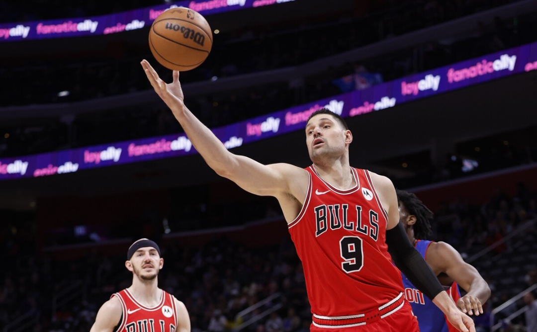 活塞击败公牛,取得胜利 活塞击败公牛,取得胜利